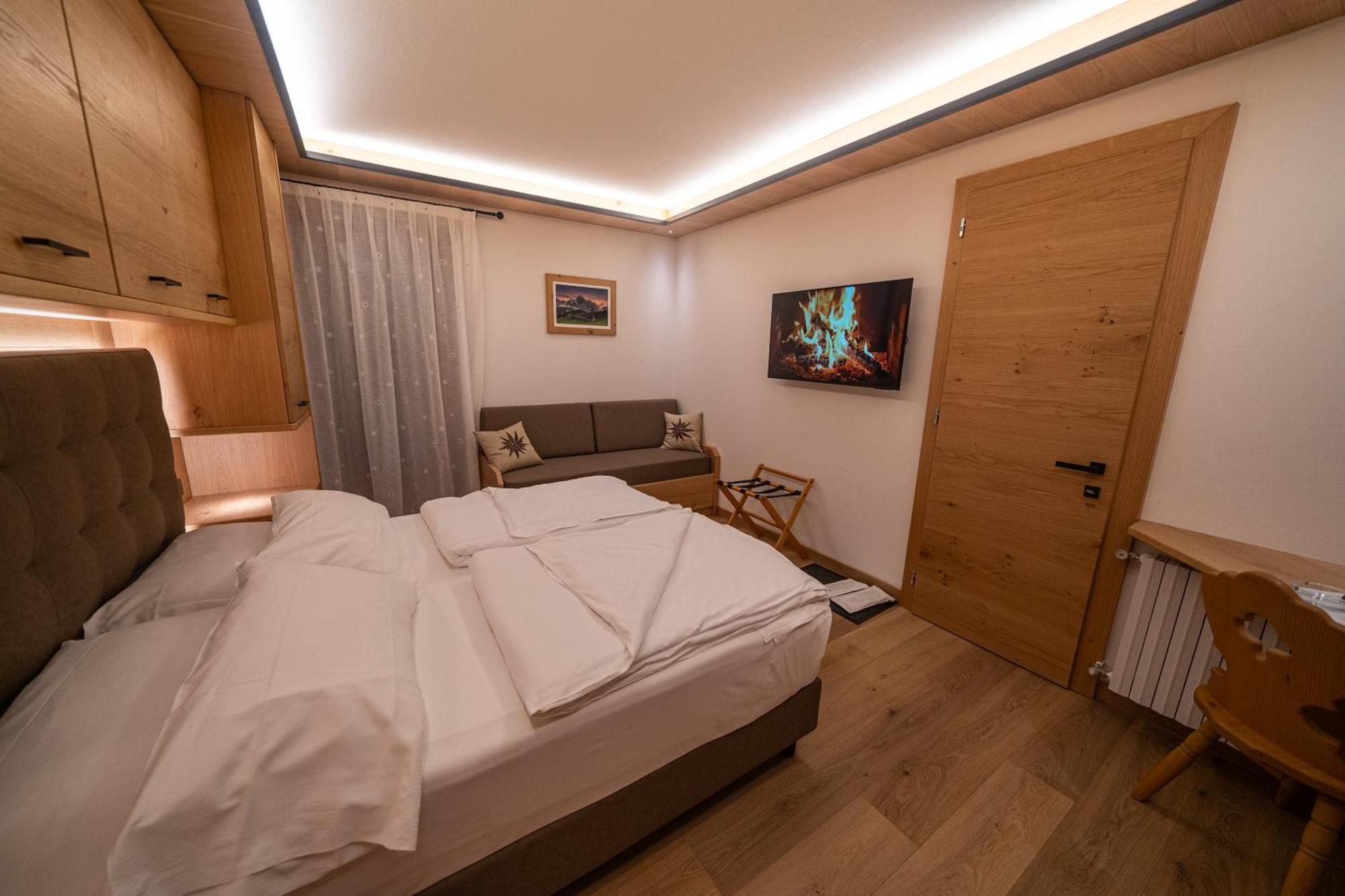 Hotel Fontana Sappada Exteriér fotografie